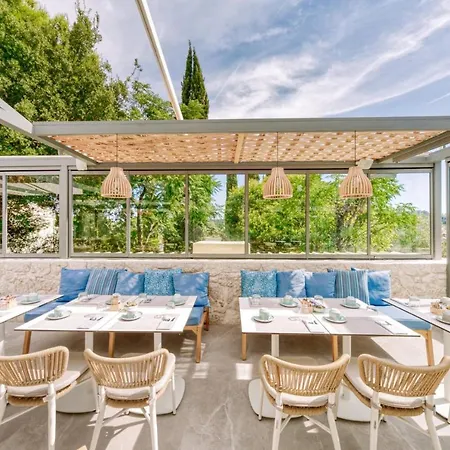 Hidden Cove Corfu 4*