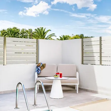 Hidden Cove Corfu Контокали