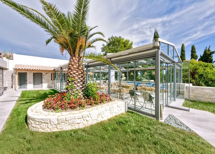 Hidden Cove Corfu 4*