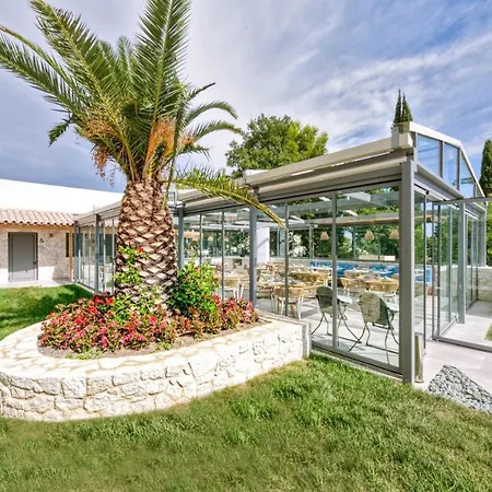 Hotel Hidden Cove Corfu 4*