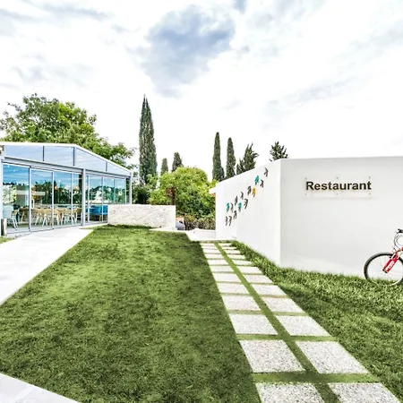 Hidden Cove Corfu 4* Kontokali