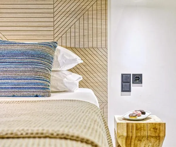 Hidden Cove Corfu 4* Kondókali