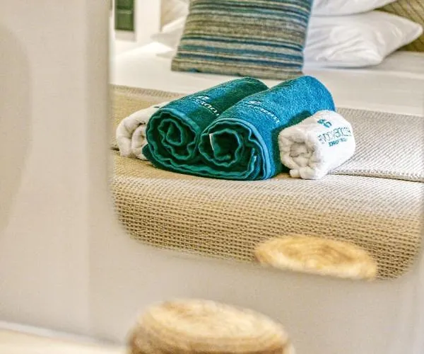 Hidden Cove Corfu Szálloda Kondókali