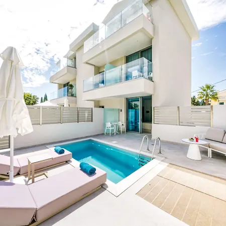 Hidden Cove Corfu Otel 4*